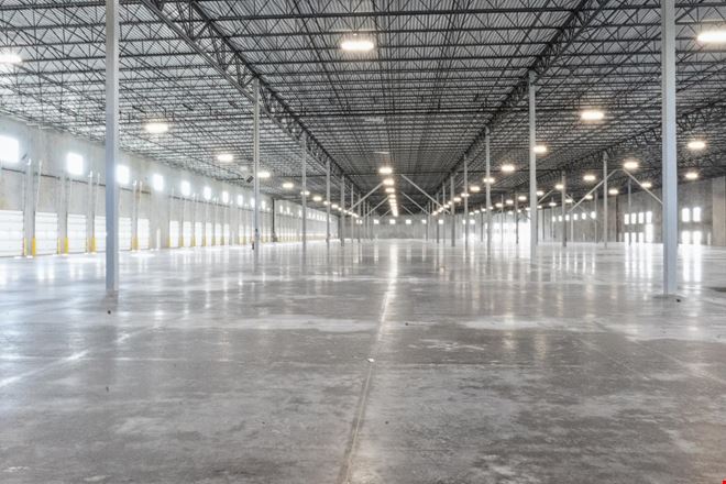 NorthPoint at 73 Business Center