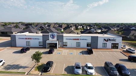 Retail space for Sale at 2217 NW 178th St in Edmond