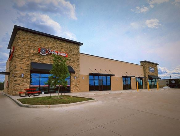 Marine Creek Shopping Center | Suite 110 | 1,000-2,630 SF