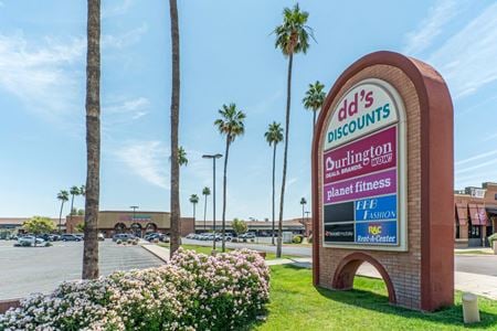 Photo of commercial space at 7333 West Thomas Road in Phoenix