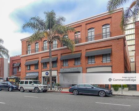 Office space for Rent at 450 North Bedford Drive in Beverly Hills