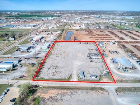 Photo of commercial space at 2500 Spur Ln in El Reno
