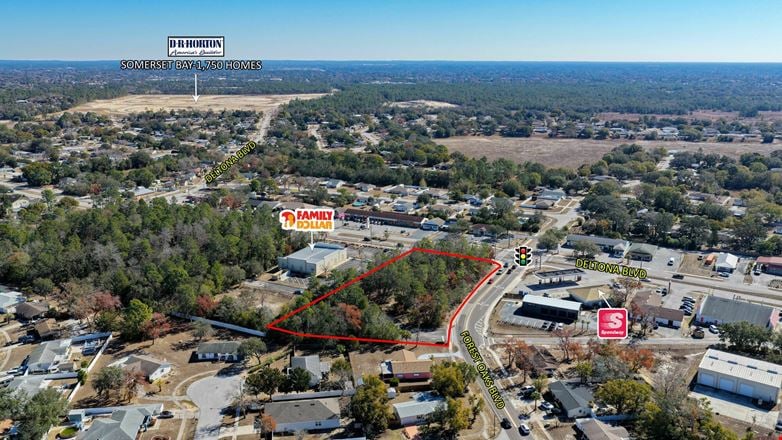 Forest Oaks Retail