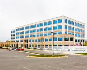 Commonwealth Centre Ph I Bldg I