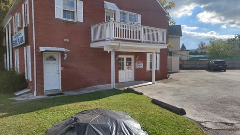 500 W Cheltenham Ave