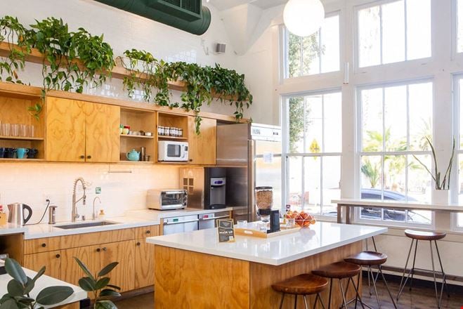 Kiva Cowork - Kiva Cowork Funk Zone