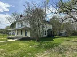 10037 North Main Street