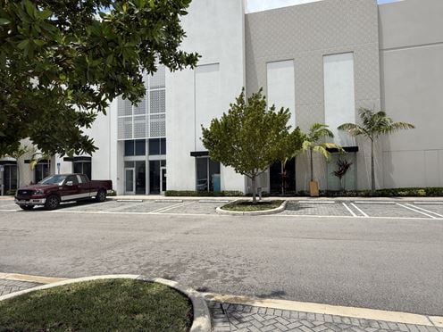 Ironwood Commerce Center