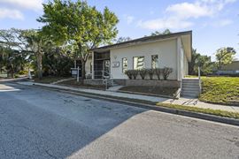 2103 Grant Pl
