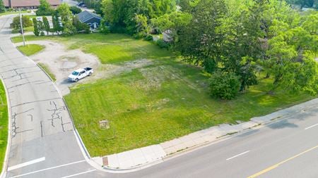 Photo of commercial space at E Broomfield Rd in Mt Pleasant
