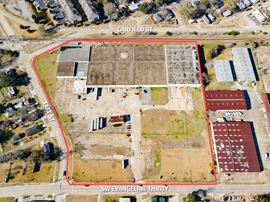 ±173,437 SF Industrial Warehouse with ±12.26-Acre Laydown Yard