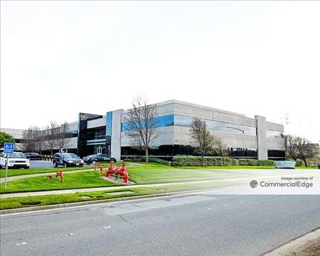 Office space for Rent at 600 Gateway Blvd in South San Francisco