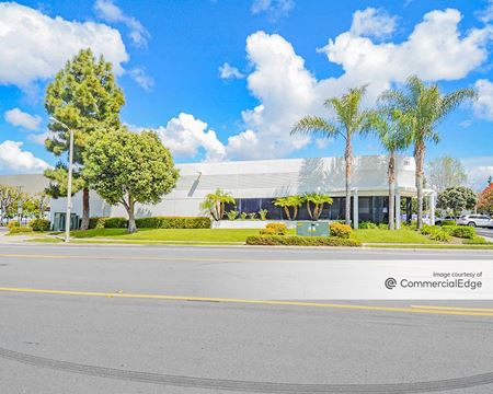 Commercial space for Rent at 2201 Celsius Avenue in Oxnard