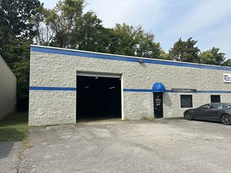 Industrial space for Rent at 1960 Louisville Road in Bowling Green