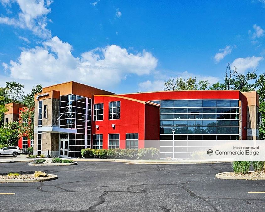 1 Park West Blvd, Akron, OH 44320