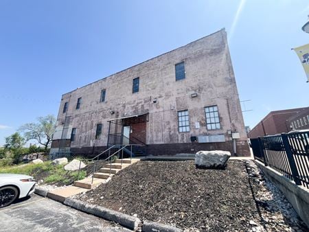 Multi-Family space for Sale at 519 W Olive Street in SPRINGFIELD