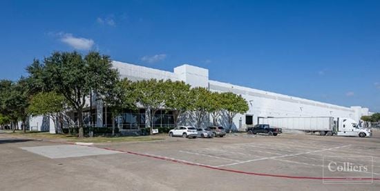 Prime 260,600 SF Cross-Dock Industrial Space in Mesquite, TX