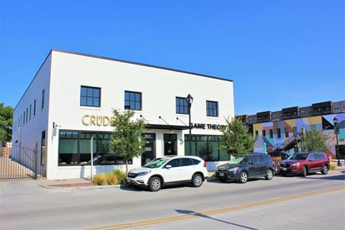 804 S Main St
