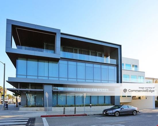 900 Wilshire Blvd