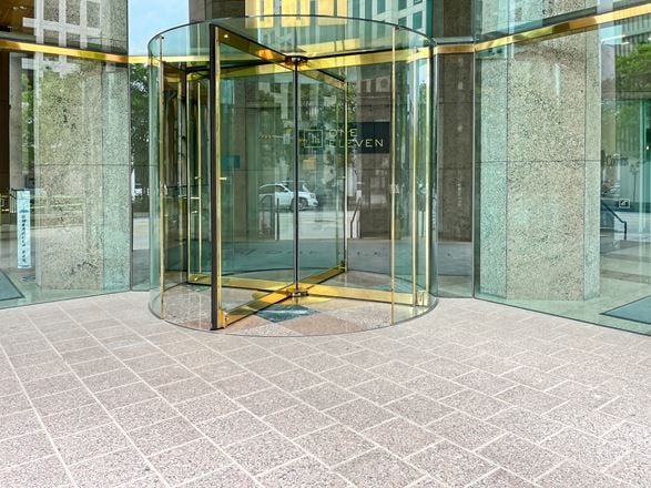 Spaces - Austin – 111 Congress