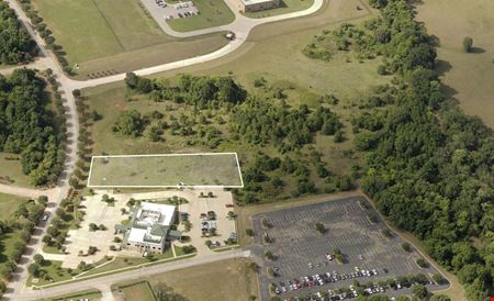 Photo of commercial space at Willow Creek Pkwy in Palestine