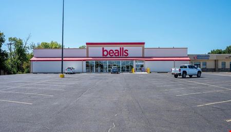 Retail space for Sale at 1000 W. Gentry Avenue in Checotah