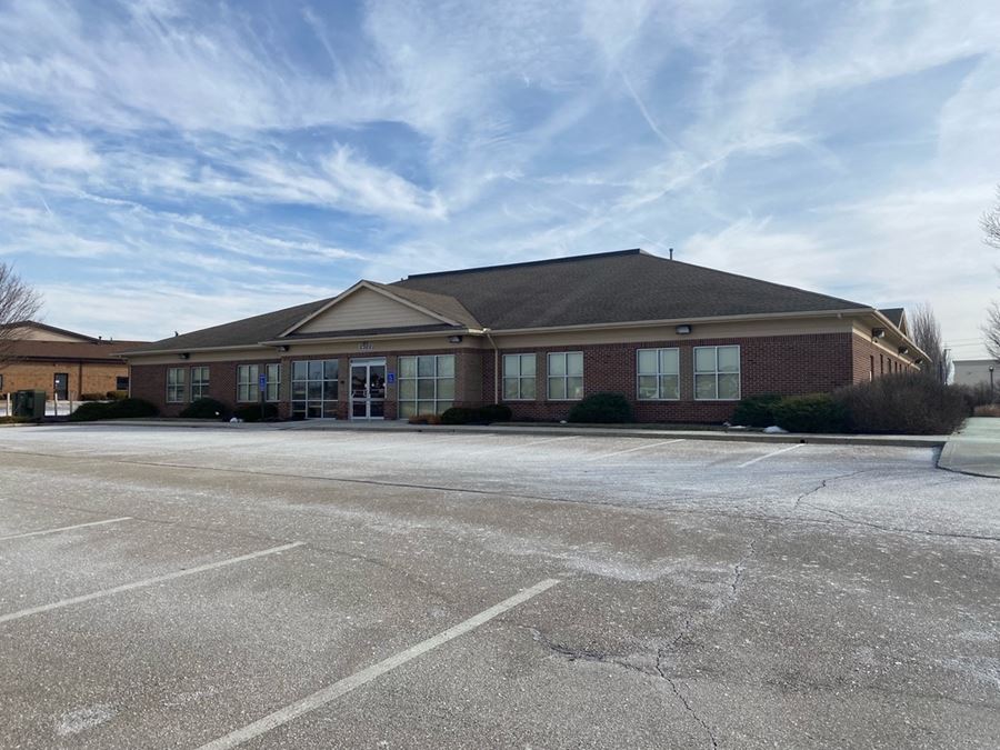 2322 Lakeview Dr, Beavercreek, OH | Office Building