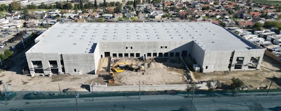 Industrial space for Rent at 939 S. Inland Center Drive in San Bernardino
