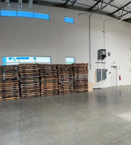 Photo of commercial space at 42612 Avenida Alvarado in Temecula