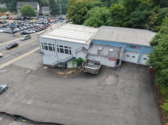 1005 Route 9W