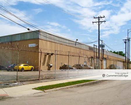 Photo of commercial space at 555 North Tripp Avenue in Chicago