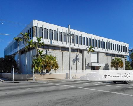 Office space for Rent at 851 NE 167th Street in North Miami Beach