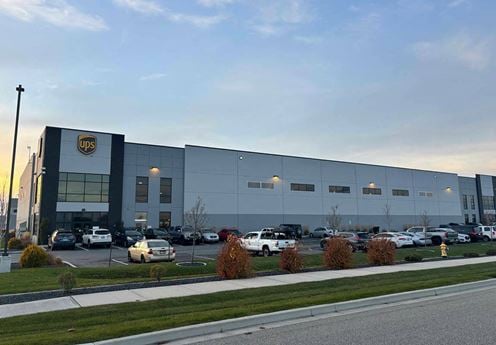UPS Logistics Center