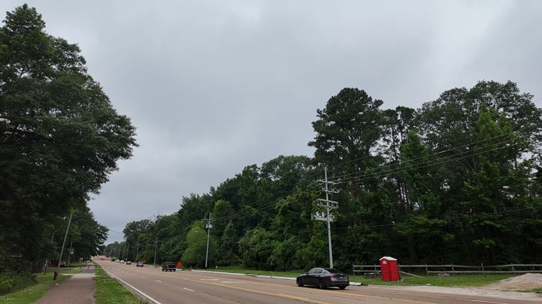 +/- 3.86 Acres For Sale - Ridgeland, Mississippi