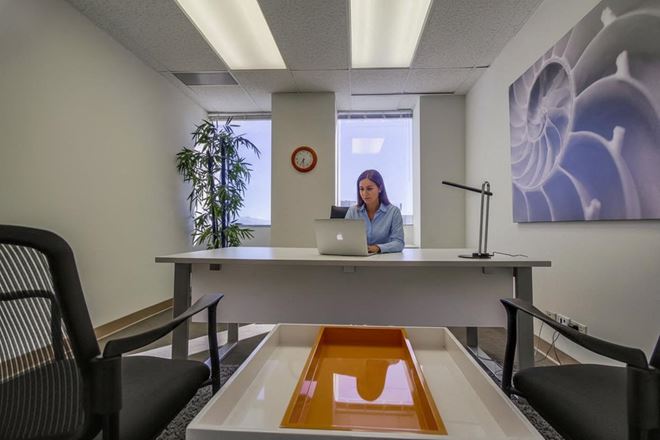 Barrister Executive Suites - Encino Gateway
