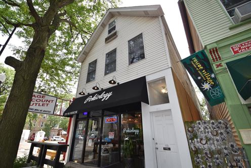 Multifamily property in Chicago, IL