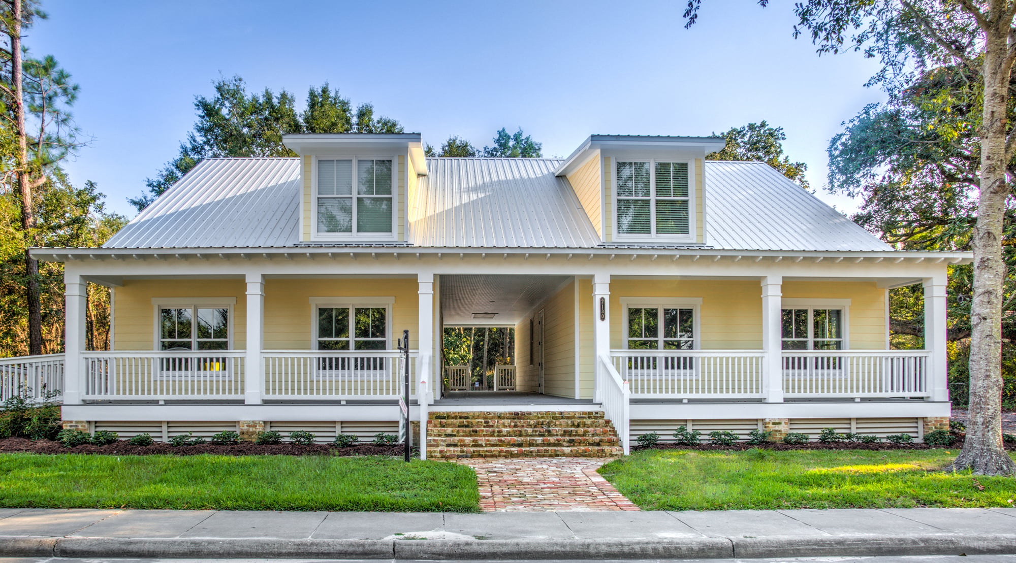 2130 Government St, Ocean Springs, MS 39564