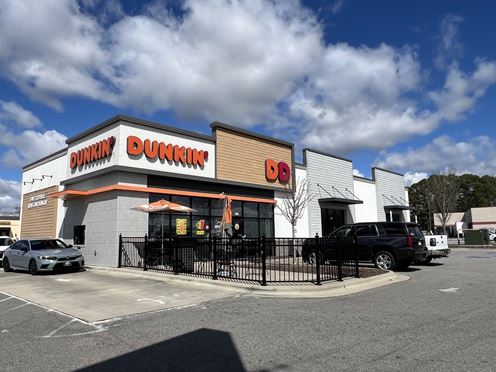 1,500+ SF with Dunkin on Bragg Blvd