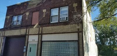 145 Ontario St - 7,450 +/- SF Mixed-Use building