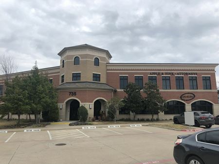 735 Plaza Blvd - Coppell