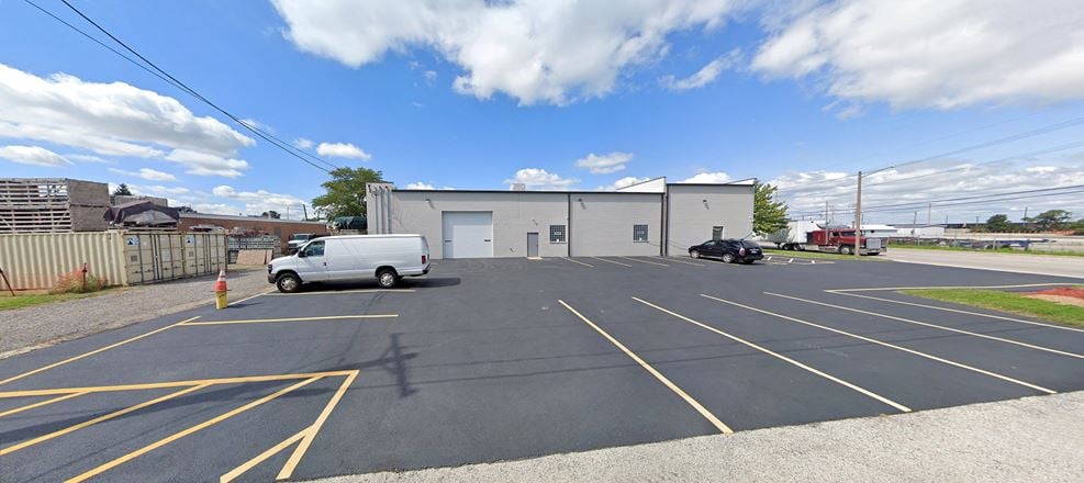 606-608 E. Green St.,