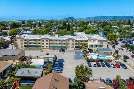 Photo of commercial space at 920 University Avenue in Berkeley