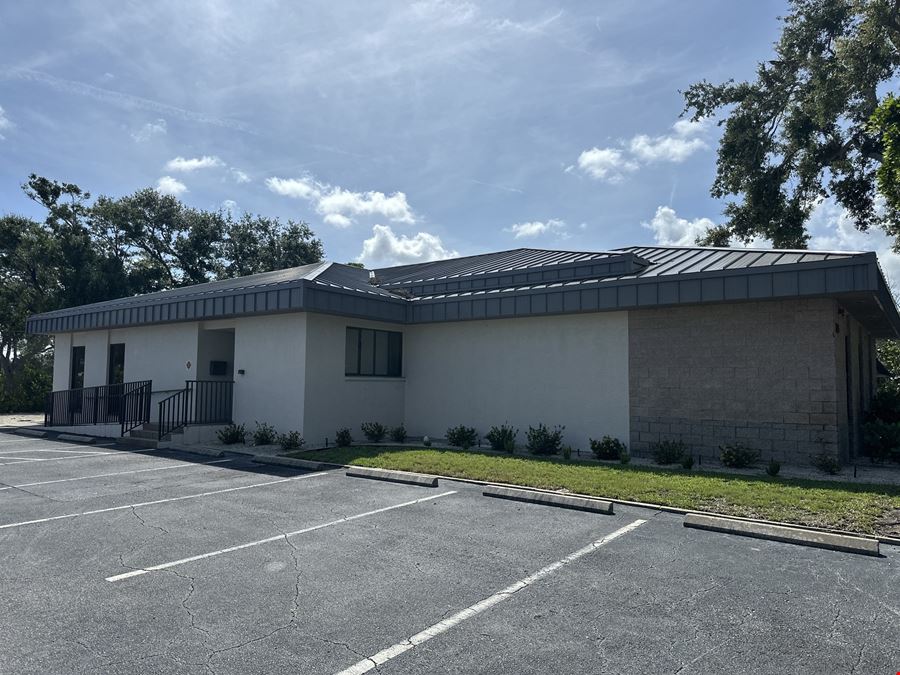 3135 Southgate Circle Sarasota, FL 34239