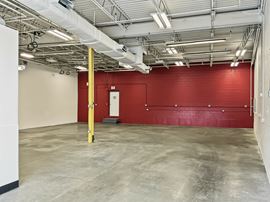 2847 SF Small-Bay Industrial | Drive-In Door | Beverly, MA