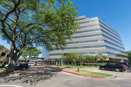 Shared and coworking spaces at 9801 Westheimer Road in Houston