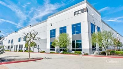±212,660 SF | Available For Lease | Fontana, CA