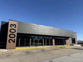 RETAIL BUILDING FOR SALE OR LEASE AT KEARNEY & GLENSTONE