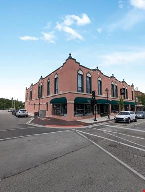 Retail & Loft Suites Available in Downtown Lombard