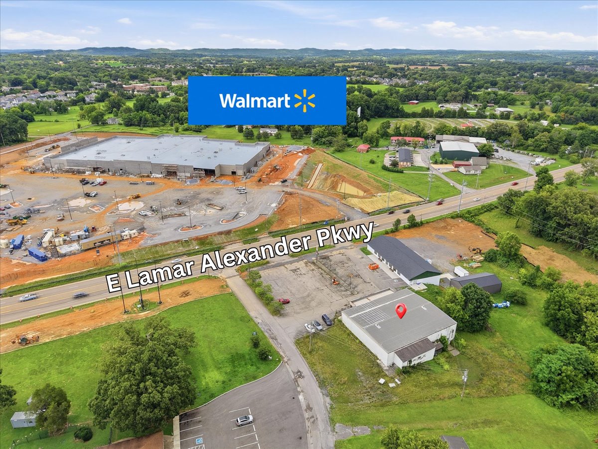 2808 E Lamar Alexander Pkwy, Maryville, TN 37804