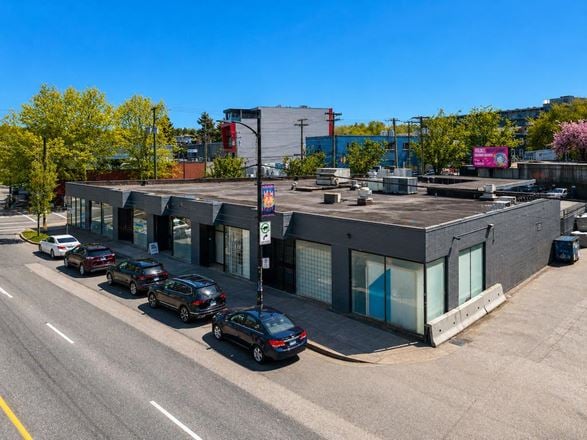 1898 Powell Street & 15 Victoria Drive
